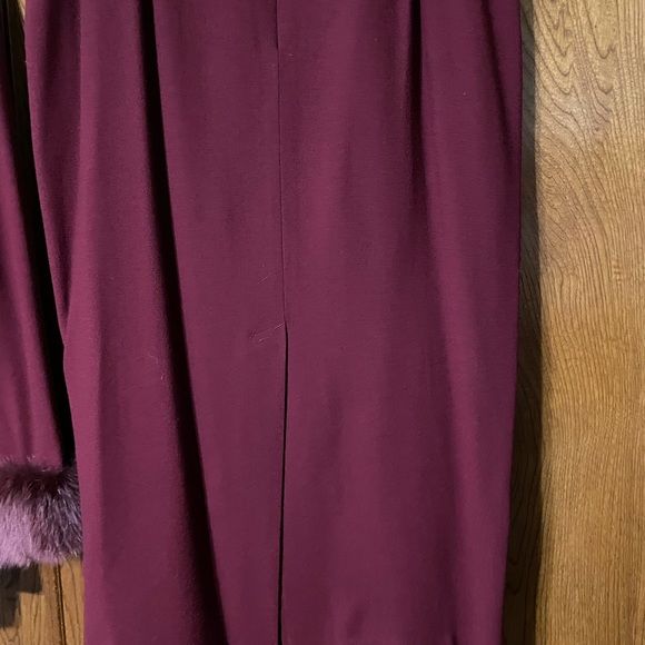 Lilly & Taylor women Dinner suit with Fox cuff - Picture 7 of 11